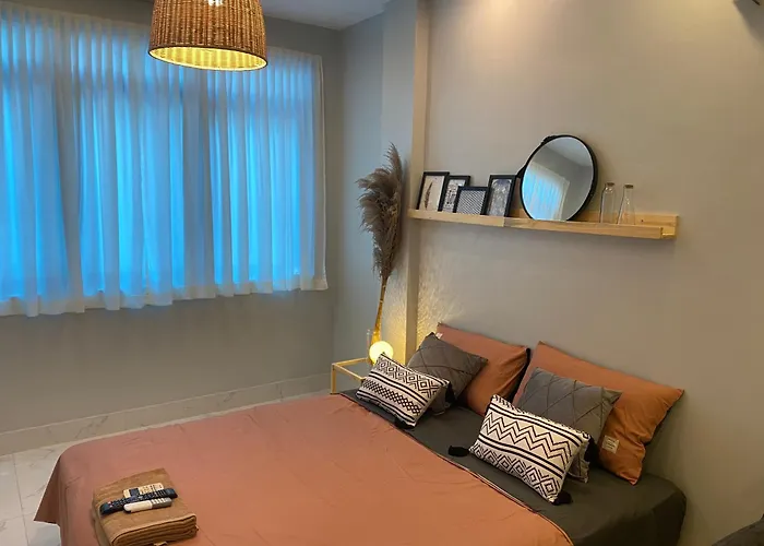 Michi House Ly Nam De Can Ho Trung Tam Pho Co